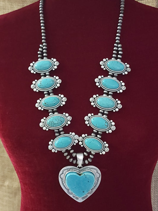 FULL SQUASH BLOSSOM HEART TURQUOISE NECKLACE. NATURAL STONE.  (530)